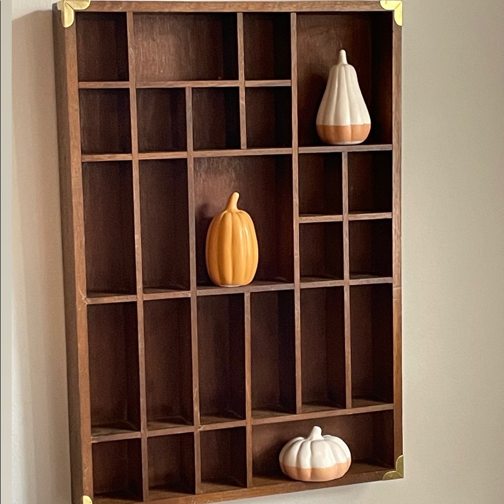 Apothecary shelf